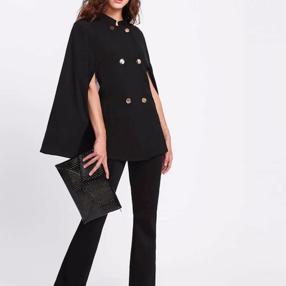 Women's Cape-Style Coat with Bat Sleeves - Picture 3 of 8